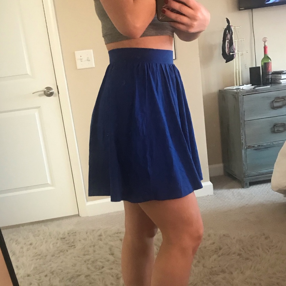 Skirt - Picture 1 of 3